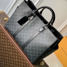 LV Shopping Bags